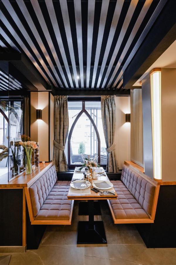 Pensiune Restaurant Capra Neagra Moisei Dış mekan fotoğraf