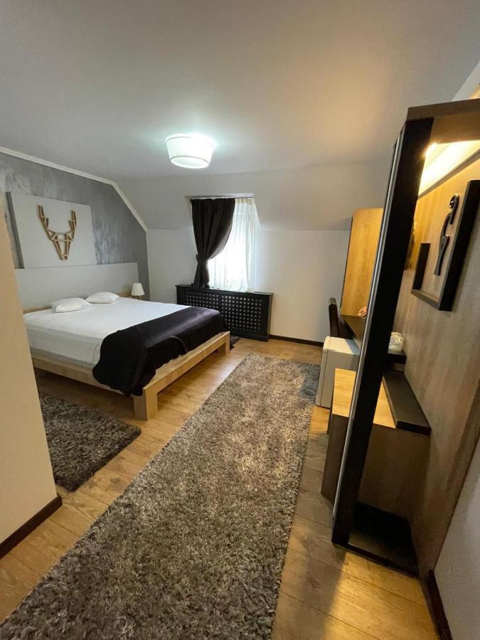 Pensiune Restaurant Capra Neagra Moisei Dış mekan fotoğraf