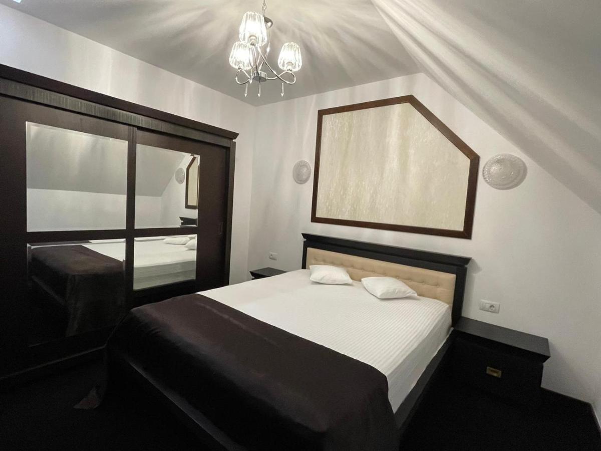 Pensiune Restaurant Capra Neagra Moisei Dış mekan fotoğraf